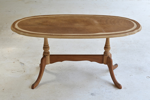038 B Wooden table